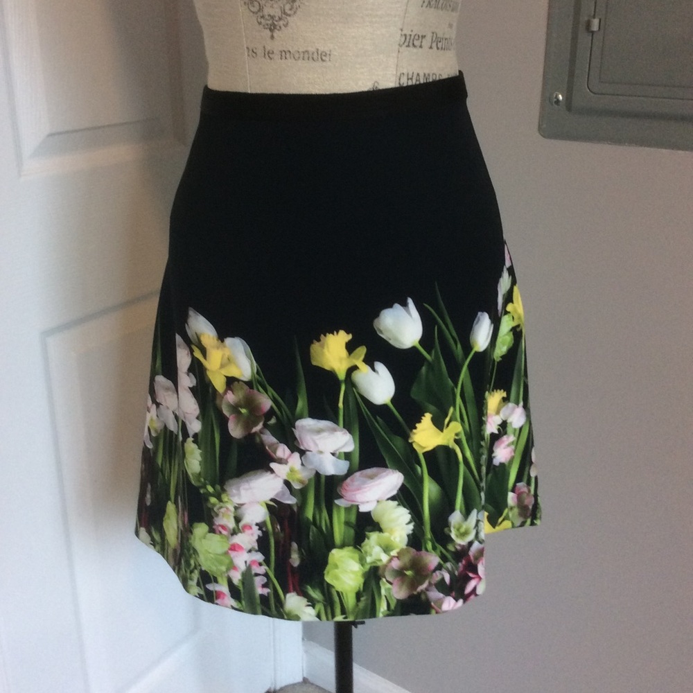 💐🌸Victoria Beckham for Target skirt🌸💐